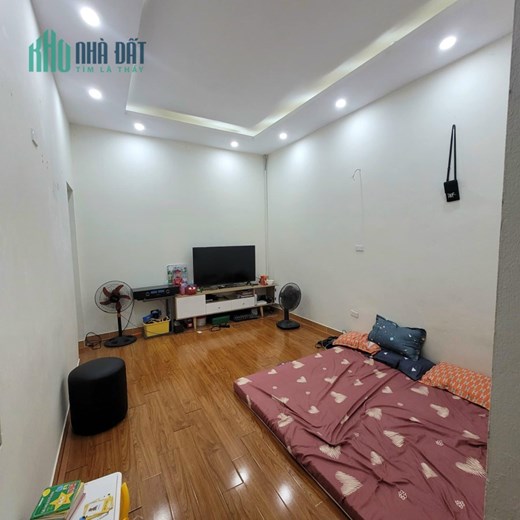 BÁN NHÀ NGÕ PHỐ ĐÔNG TÁC ĐỐNG ĐA HN. NHÀ ĐẸP LÔ GÓC Ô TÔ ĐỖ CỬA VÀO NHÀ. GIÁ 6.8 TỶ