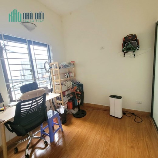 BÁN NHÀ NGÕ PHỐ ĐÔNG TÁC ĐỐNG ĐA HN. NHÀ ĐẸP LÔ GÓC Ô TÔ ĐỖ CỬA VÀO NHÀ. GIÁ 6.8 TỶ