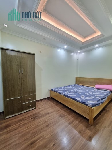 Bán nhà Mặt phố Nghi Tàm, Tây Hồ 4 làn Ô tô Vỉa hè rộng Kinh doanh vô đối 3.9 Tỷ