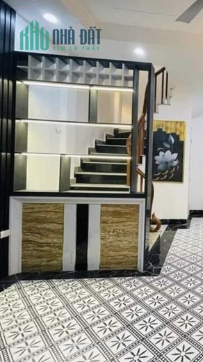 NHA VŨ TRỌNG PHỤNG, THIẾT KẾ HIỆN ĐẠI, 5 TÂNG 3 NGỦ, MỚI ĐẸP XỊN XÒ, NGÕ NÔNG GẦN PHÓ , CHỈ HƠN  4