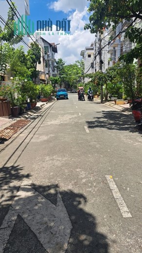 NHÀ LÊ VĂN LƯƠNG QUẬN 7, GẦN LOTTE, 5X18M, LỘ TRƯỚC NHÀ 5m, 7 TỶ