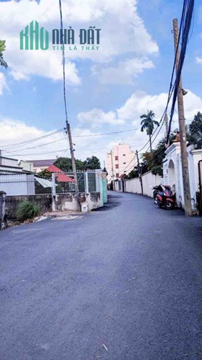 Bán Biệt Thự Gần Vạn Phúc City, Hiệp Bình Phước, Thủ Đức 150m2, N 6m Lô Góc 3 Mặt Tiền Hẻm Xe Tải
