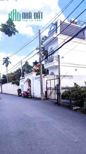 Bán Biệt Thự Gần Vạn Phúc City, Hiệp Bình Phước, Thủ Đức 150m2, N 6m Lô Góc 3 Mặt Tiền Hẻm Xe Tải