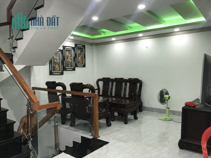 Q7 Lâm Văn Bền, nhà dt rộng vị trí đẹp giá tốt xe hơi đỗ cửa chưa tới 10 tỷ, khu dân cư sầm uất,