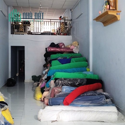 Bán nhà hẻm 6m sát mặt tiền  giáp Nguyễn Sơn  dtcc 103m2 chỉ hơn 5 tỷ còn TL