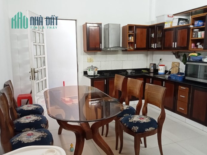 Nhà Nguyên căn Hẻm 588 Huỳnh Tấn Phát, P.Tân Phú, Quận 7
