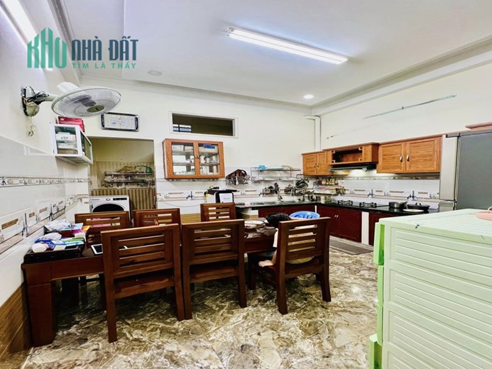 VỊ TRÍ ĐẸP, HXH TRÁNH NGAY NGUYỄN ẢNH THỦ Q12, 76M2, 2 TẦNG, 3 PN, KHÔNG LỘ GIỚI, NHÀ ĐẸP Ở NGAY.