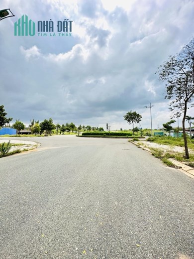 Chính chủ gửi bán lô đất đẹp hướng biển thuộc KĐT Queen Pearl GĐ1 - Phan Thiết