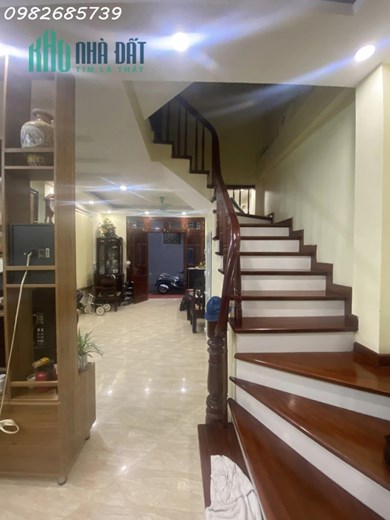 Mua bán nhà đất Phạm Ngọc Thạch, Chùa Bộc Đống Đa 45m*5T 6,x tỷ full nội thất nhà đẹp