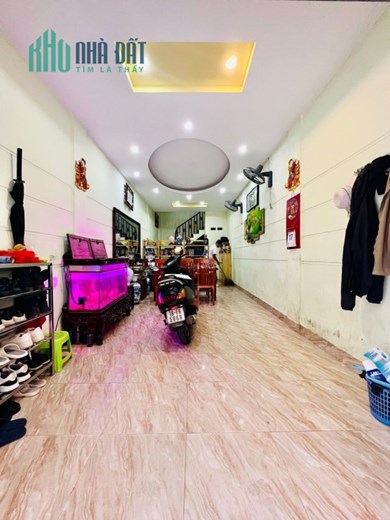 Bán gấp nhà đẹp Tương Mai - gần ô tô - ngõ thông - 35m2x4T giá 3 tỷ