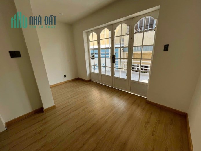 Nhà 4 tầng Bùi Hữu Nghĩa, nhỉnh 4 tỷ, chợ Bà Chiểu, giáp Q1