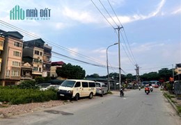 BÁN ĐẤT TẶNG NHÀ THANH TRÌ PHAN TRỌNG TUỆ 30M2, 3 TẦNG, MT 4 MÉT, GIÁ 2.9 TỶ - KHU PHÂN LÔ