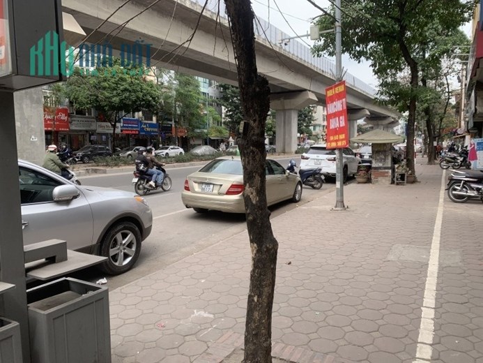 Bán mảnh đất lô góc phố Hào Nam, Đống Đa, sát ô tô, 52m2, mt6m, nhỉnh 5 tỷ