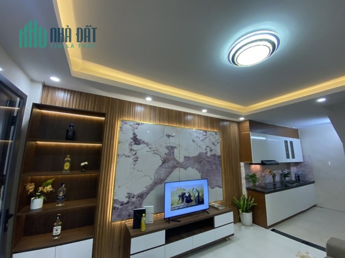 BÁN NHÀ TRƯƠNG ĐỊNH 34M × 5 TẦNG- MỚI-THÔNG CHỈ 2.8 TỶ.