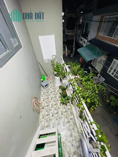 NHÀ ĐẸP - ÂU CƠ SÁT TRUNG TÂM 
 HẺM XE HƠI QUAY ĐẦU NGỦ NHÀ - NGANG KHỦNG 5M 👉 6.7 tỷ ( thương