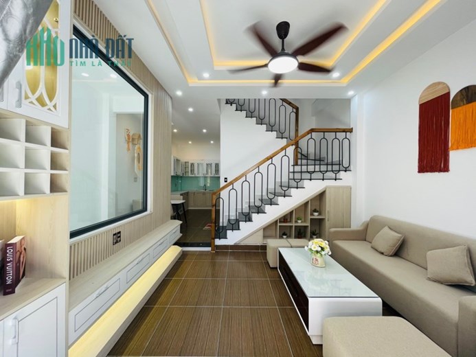 SẬP HẦM - BÁN NHÀ 3 TẦNG 3 MÊ KIỆT Ô TÔ THÁI THỊ BÔI