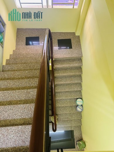 Nhà Đẹp Hẻm 9M-Tô Hiến Thành, Quận 10, 50m2, Không Quy hoạch