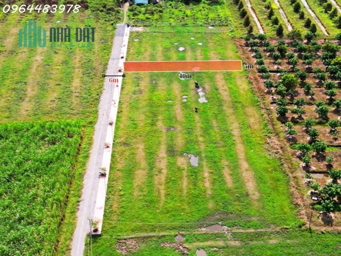 Quý khách chỉ cần trả trước 350tr/ nền đã có thể sở hữu ngay sản phẩm siêu đẹp trai tại: Thạnh Đức