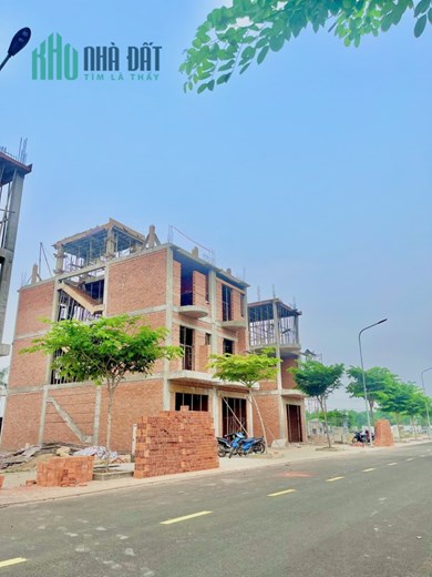 Nhà xây hoàn thiện 100%.Cần bán gấp.Gía chỉ 750 triệu