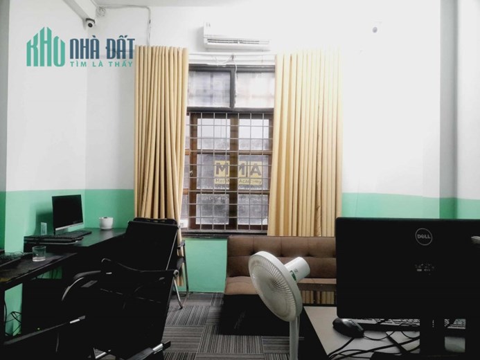 Bán nhà phân lô Thái Hà giá hơn 7 tỉ OTO đỗ trước cửa