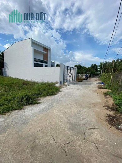 Chính Chủ Cần Bán Nhà 1 Trệt 1 Lửng Mới Xây Tại Tp Mỹ Tho