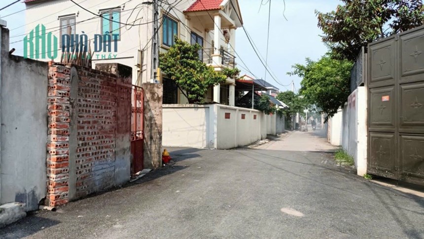 BÁN GẤP LÔ ĐẤT MẶT TIỀN - CẦN BAY NHANH TRONG MỘT NỐT NHẠC