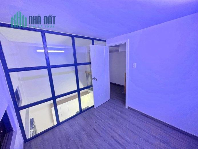 Nhà bán gần Phan Đăng Lưu, Bình Thạnh, 3 tầng, 2PN, DT 4,2mx4,7m, chỉ 2,75 tỷ
