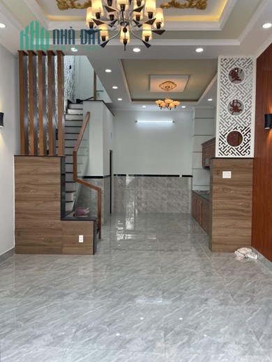 Bán nhà hẻm xe hơi Linh Xuân, Thủ Đức, 4m x 20m, giá chỉ hơn 4 tỷ.
