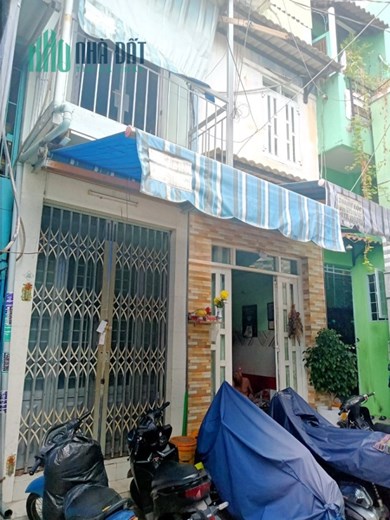 Nhà bán 2 Tâng hẻm 232 Hưng Phú P8Q8 - Giá : 1.4 Tỷ (Thương lượng)