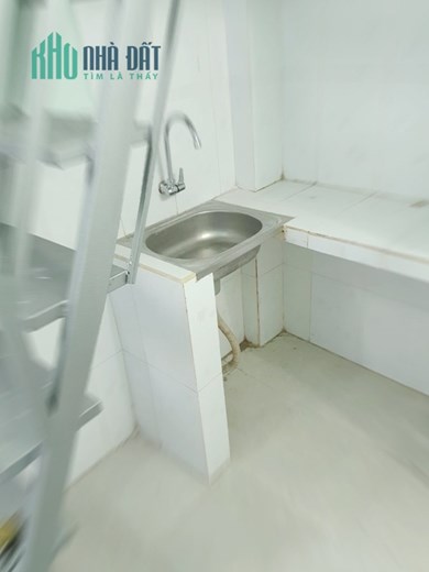 Nhà bán 2 Tâng hẻm 232 Hưng Phú P8Q8 - Giá : 1.4 Tỷ (Thương lượng)