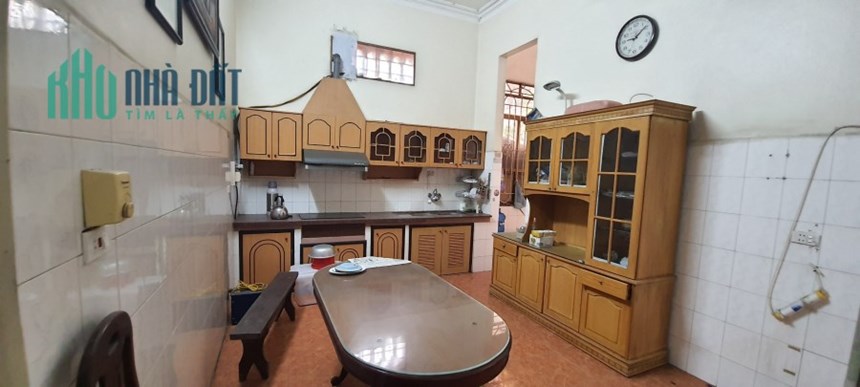 Cho thuê nhà 3 tầng tại phố Lê Chân, Khai Quang, Vĩnh Yên