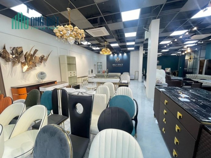 Bán Nhà Mặt Phố Cầu Giấy 195m, Mặt Tiền Đẹp Gần 6m, Nở Hậu Cực Hiếm, Giá Rất Tốt Chỉ 270tr/m2