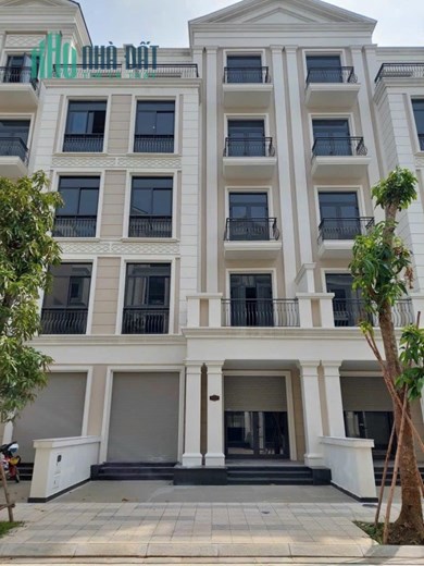 Nhà phố mặt tiền 7m trung tâm Q9 khu kinh doanh đa ngành, đối diện trường, bv, khu công nghệ