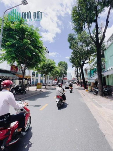 9 CHỦ CẦN BÁN CĂN MĂT TIỀN ĐƯỜNG VĨNH KHÁNH. GIẢM 500TR CHỐT TRONG THÁNG