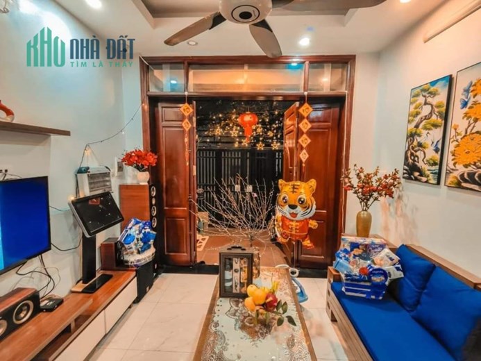 NHÀ SIÊU ĐẸP FULL NỘI THẤT - NGÕ RỘNG - SỔ VUÔNG - 46m2 - 4 tầng - mt 3m5 - 5.2 tỷ - nhà dân xây