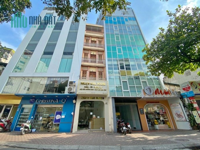 BÁN TÒA NHÀ MP KHÚC THỪA DỤ 140M2, 9T, HÈ 8M, KD ĐỈNH, THÔNG SÀN, MT 7,7M.