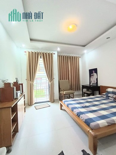 Bán Gấp Giảm 900tr Nhà 5 Tầng 64m2 Gần Chợ Bình Thành, Đường Liên Khu 4-5 Quận Bình Tân.