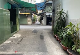 CHO THUÊ NHÀ NGUYÊN CĂN 1 TRỆT 3 LẦU, đường Nguyễn Thiện Thuật, Phường 3, Quận 3