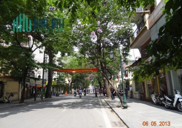 Nhà 3 Mặt Thoáng Có Thanh Máy Bán Nhanh 39 tỷ Mặt Phố Tràng Thi DT 55mx6T