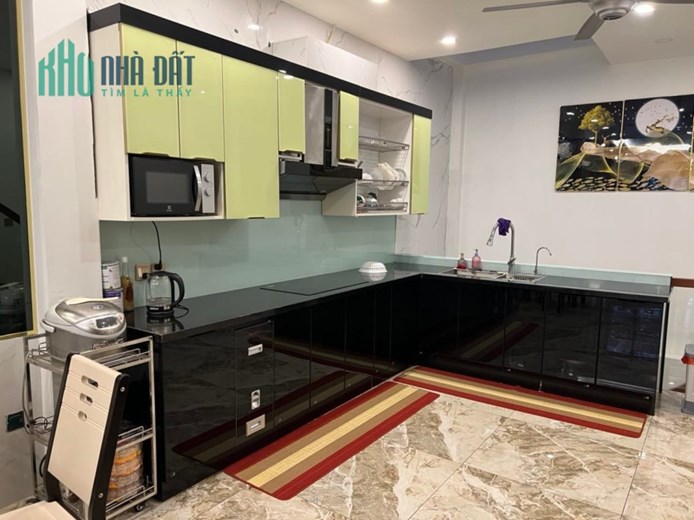 Bán nhà 44m2 phố Hoàng Hoa Thám, Tây Hồ 11 căn hộ Dòng tiền ổn định Giá 6.1 Tỷ