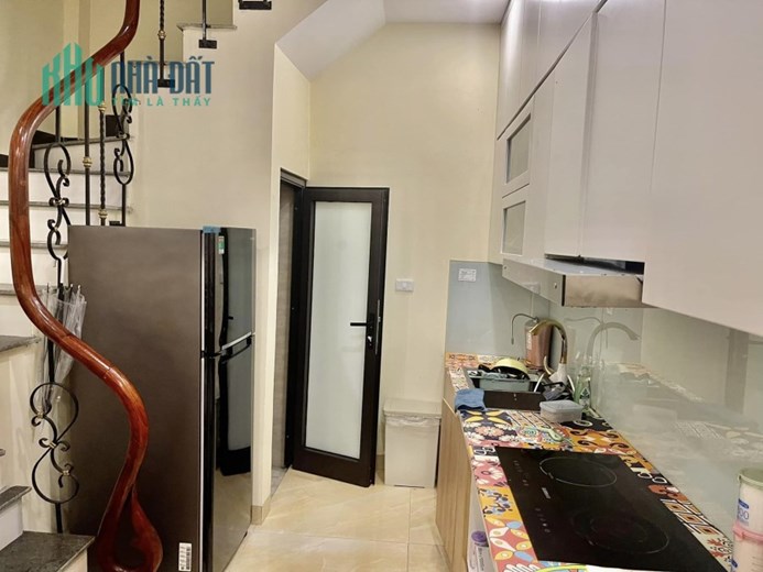 Bán nhà 44m2 phố Hoàng Hoa Thám, Tây Hồ 11 căn hộ Dòng tiền ổn định Giá 6.2 Tỷ