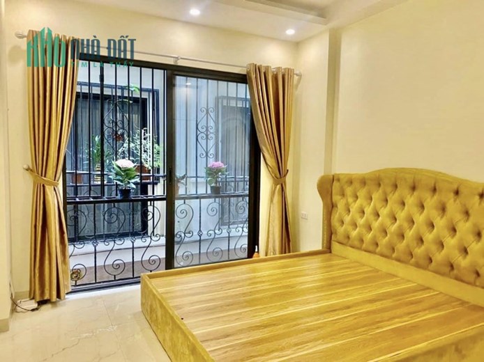 Bán nhà 46m2 phố Hoàng Hoa Thám, Tây Hồ 11 căn hộ Dòng tiền 650 triệu/năm Giá 6.2 Tỷ