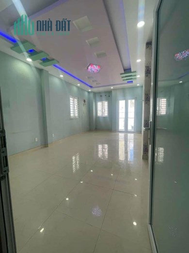 NHÀ BÁN ĐƯƠNG NGUYỄN VĂN LƯỢNG GÒ VẤP- GẦN KHU VIP CITYLAND PHƯỜNG 10 - VÀI BƯỚC CHÂN RA HẺM XE TẢI