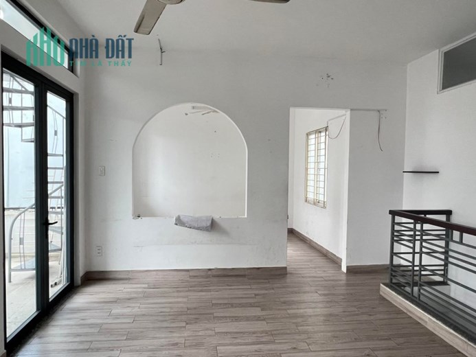 NHÀ BIỆT THỰ HOÀNG HOA THÁM- 102M2  8X 13- THIẾT KẾ ĐẸP- GIÁ 17 TỶ