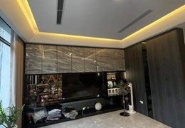 Bán khách sạn 560m2 quận Hai Bà Trưng, Hà Nội