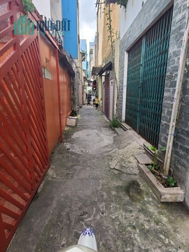 KHU PHÂN LÔ - SỔ VUÔNG A4 - SÁT HẺM Ô TÔ - Phường 13 Tân Bình HCM