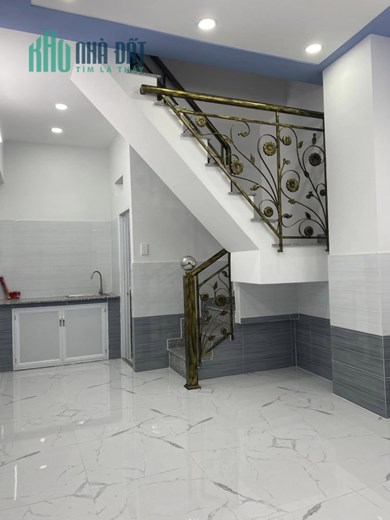 Bán nhà Trần Xuân Soạn hẻm 793 Nhà mới 2 phòng ngủ ở ngay Nhỉnh 2 tỷ