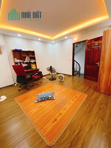 BẮT ĐÁY!!! Vị trí đẹp trung tâm Cầu Giấy, Doãn Kế Thiện - 57 m2  chỉ Nhỉnh 7 Tỷ