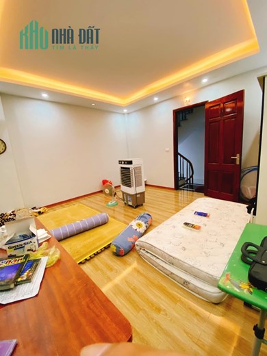 BẮT ĐÁY!!! Vị trí đẹp trung tâm Cầu Giấy, Doãn Kế Thiện - 57 m2  chỉ Nhỉnh 7 Tỷ