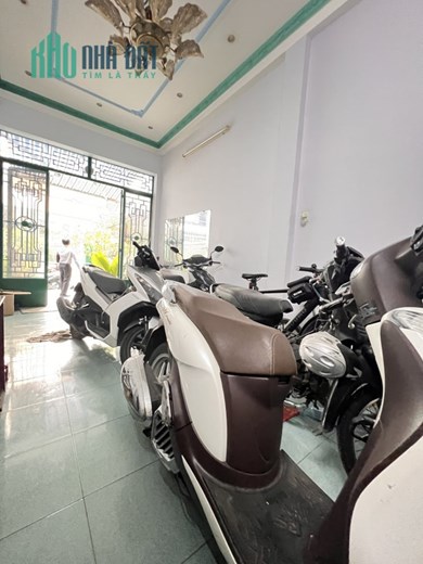 Bán Gấp nhà 82m2, Đường Trần Kế Xương, Phường 7, Quận Phú Nhuận.